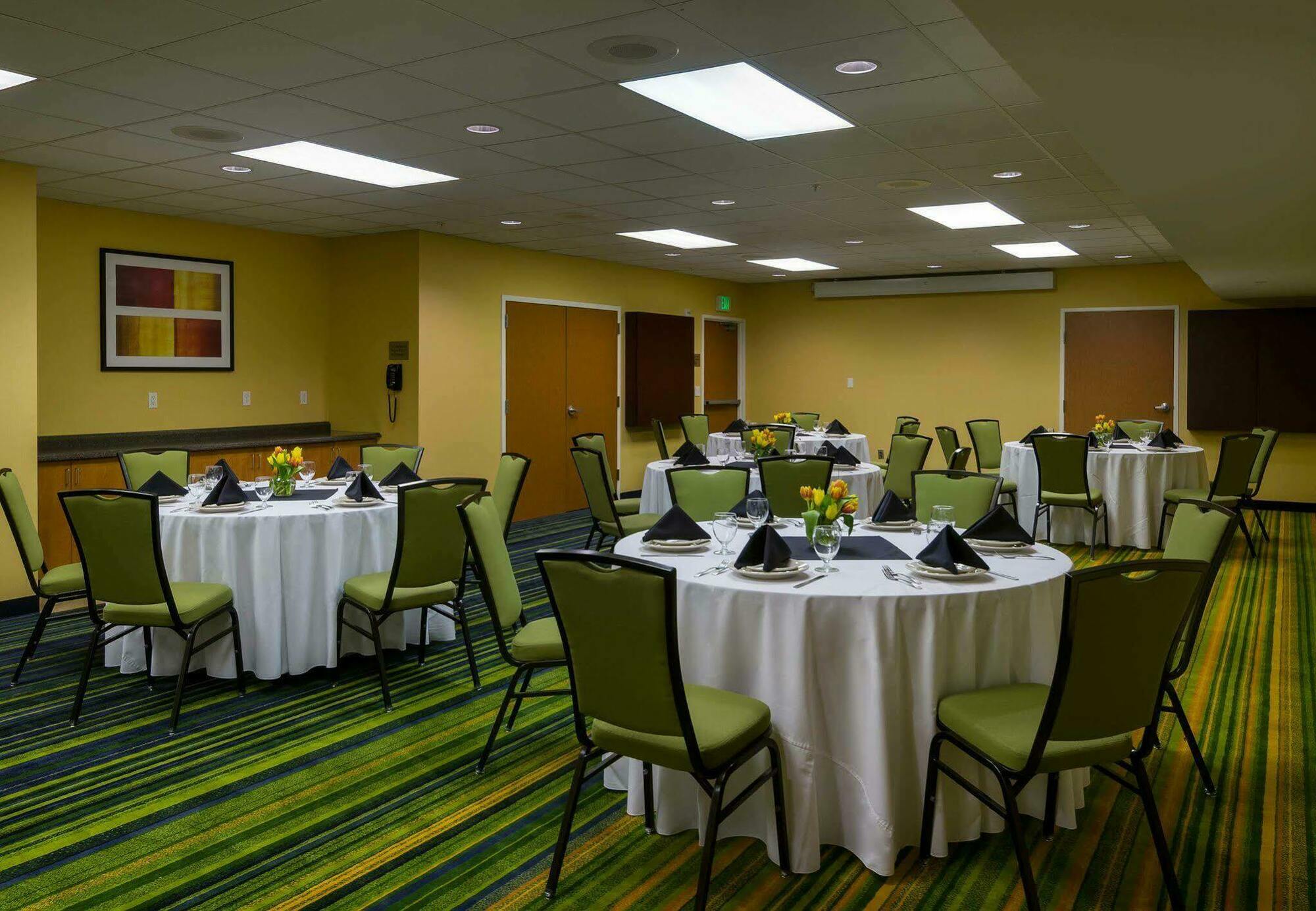 Fairfield Inn&Suites Seattle Bellevue/Redmond Extérieur photo